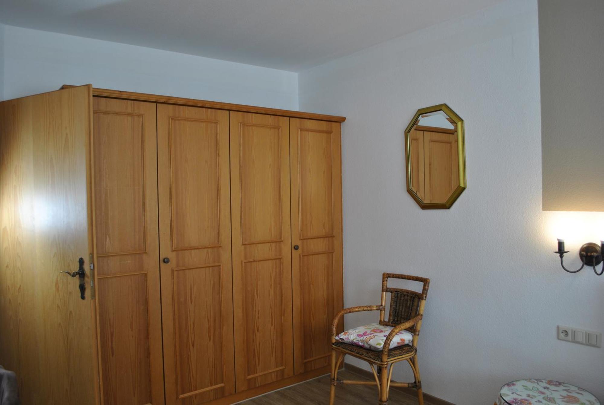 Goldener Hahn B&B Baiersbronn - Ferienwohnungen Mit Hotel Service Nahe Gartenschau Tal X Phòng bức ảnh